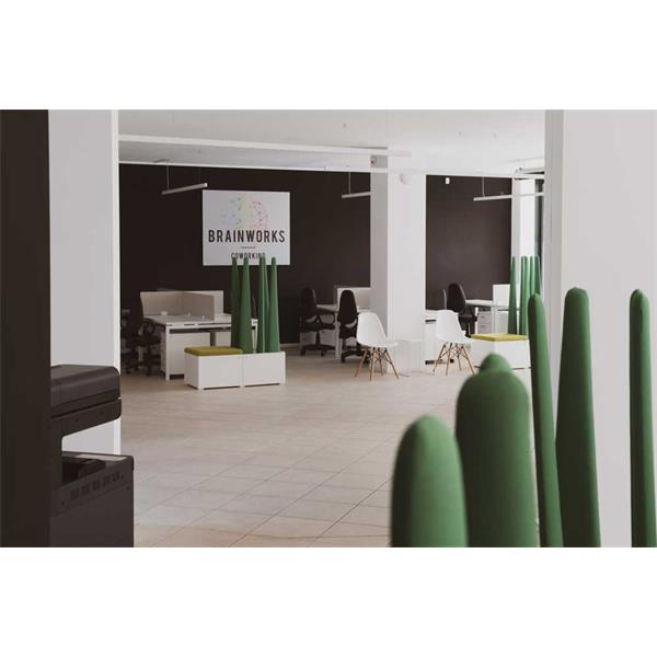 product-thumb-nail img-fluid